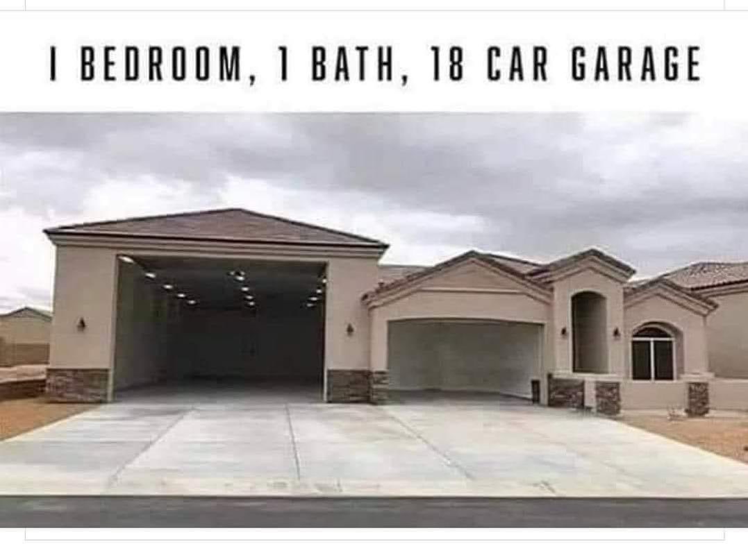 1 bedroom, i bath, 18 car garage.