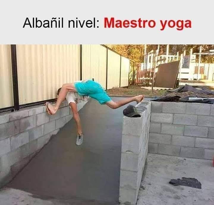 Albañil nivel: Maestro yoga.