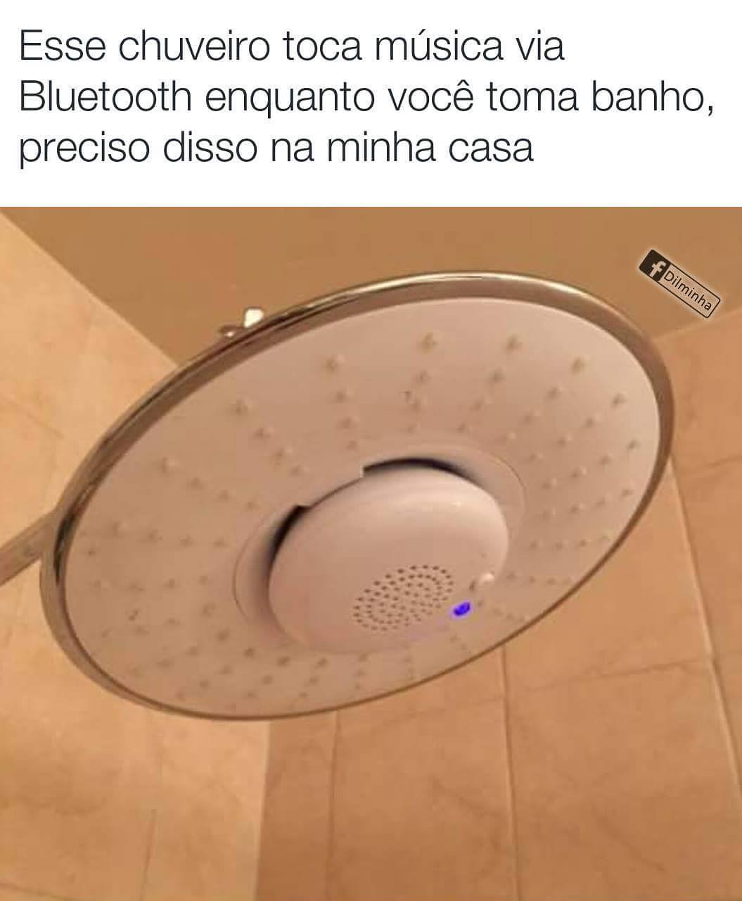 Esse chuveiro toca música via Bluetooth enquanto você toma banho, preciso disso na minha casa.