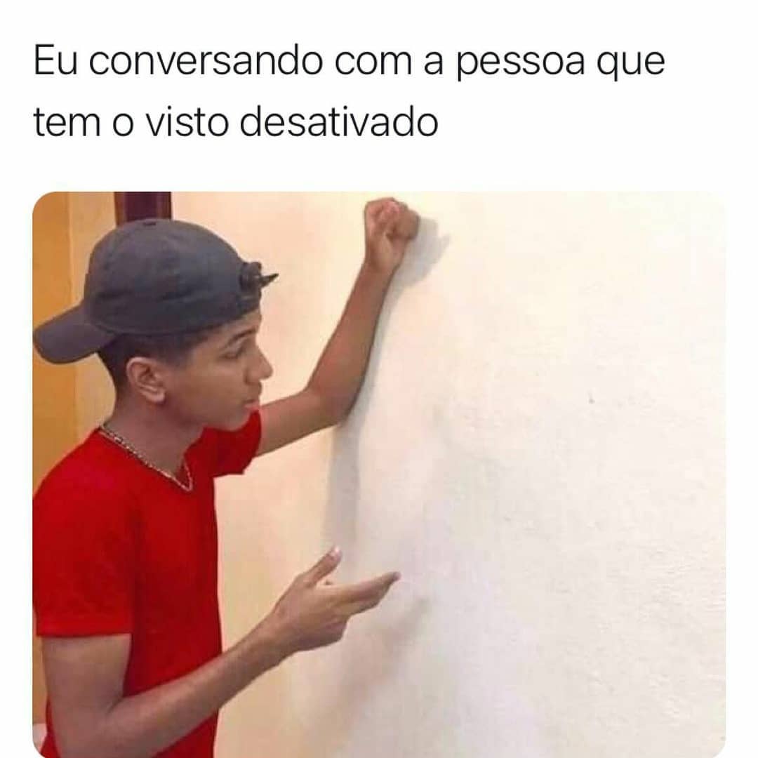 Eu conversando com a pessoa que tem o visto desativado.