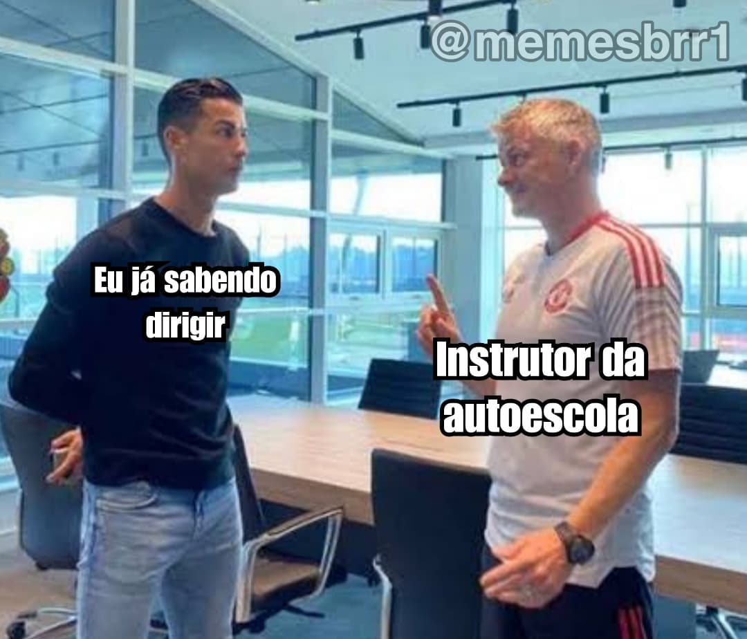 QUANDO TE SENTES BEM EM ANDAR NA ESCOLA DE CONDUÇÃO CUCUJÃES - Gerador de  Memes Online