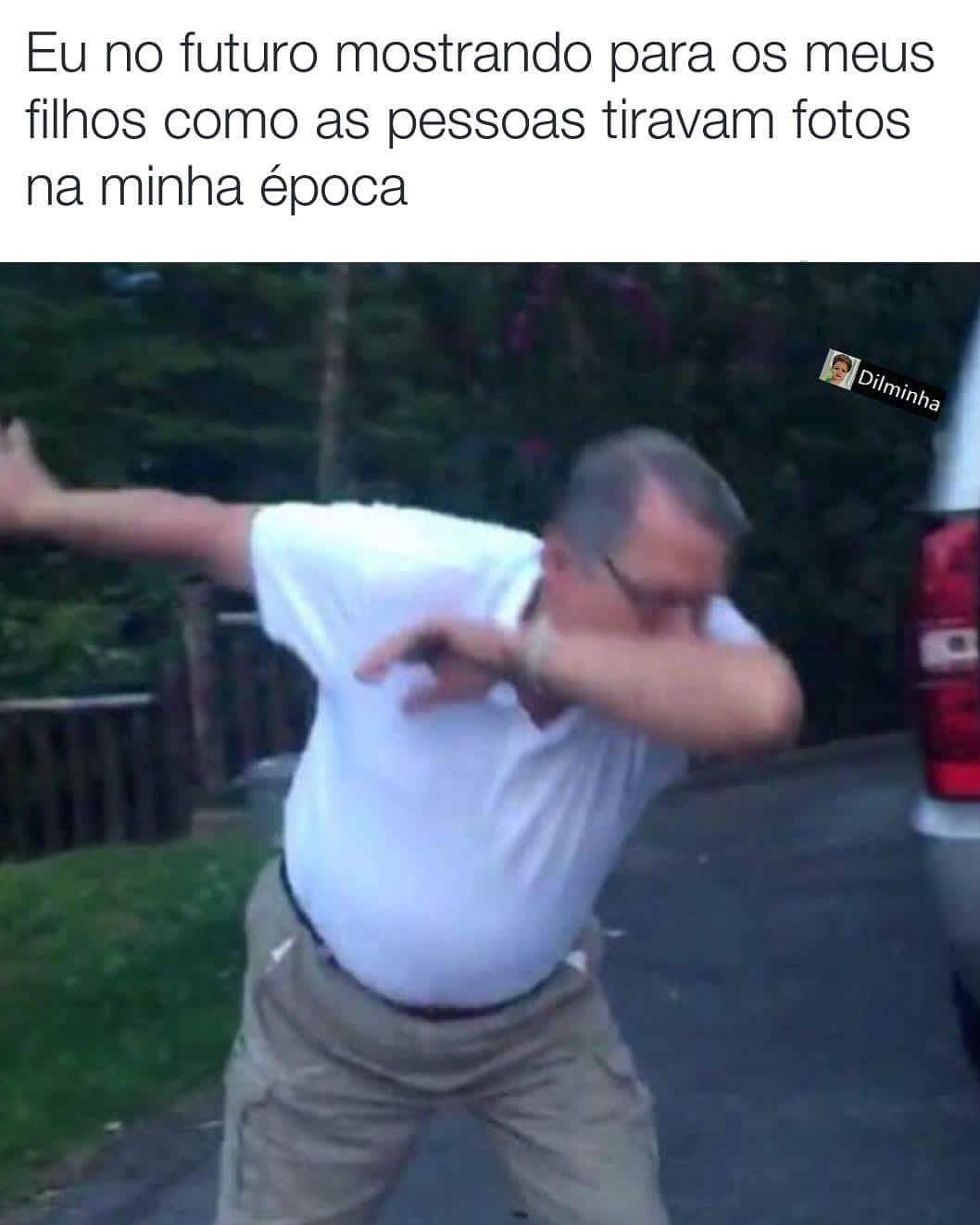 Quando Eu Vejo Meu Melhor Amigo Marcando Outra Pessoa Em Um Meme De Melhores Amigos Memes