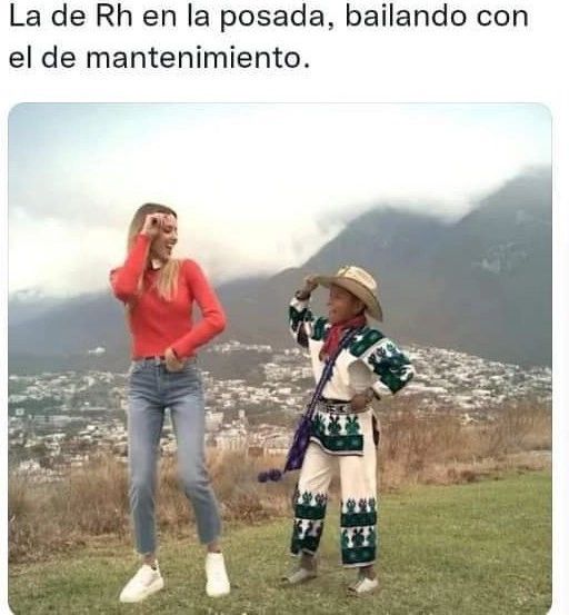 La de Rh en la posada, bailando con el de mantenimiento.