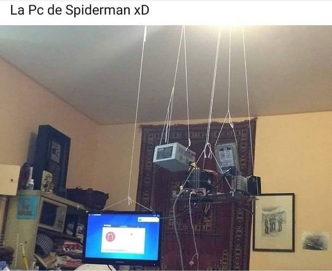 La Pc de Spiderman xD.