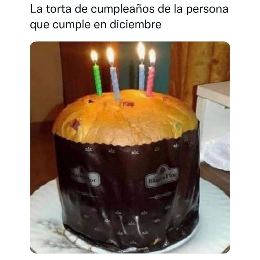 La torta de cumpleaños de la persona que cumple en diciembre.