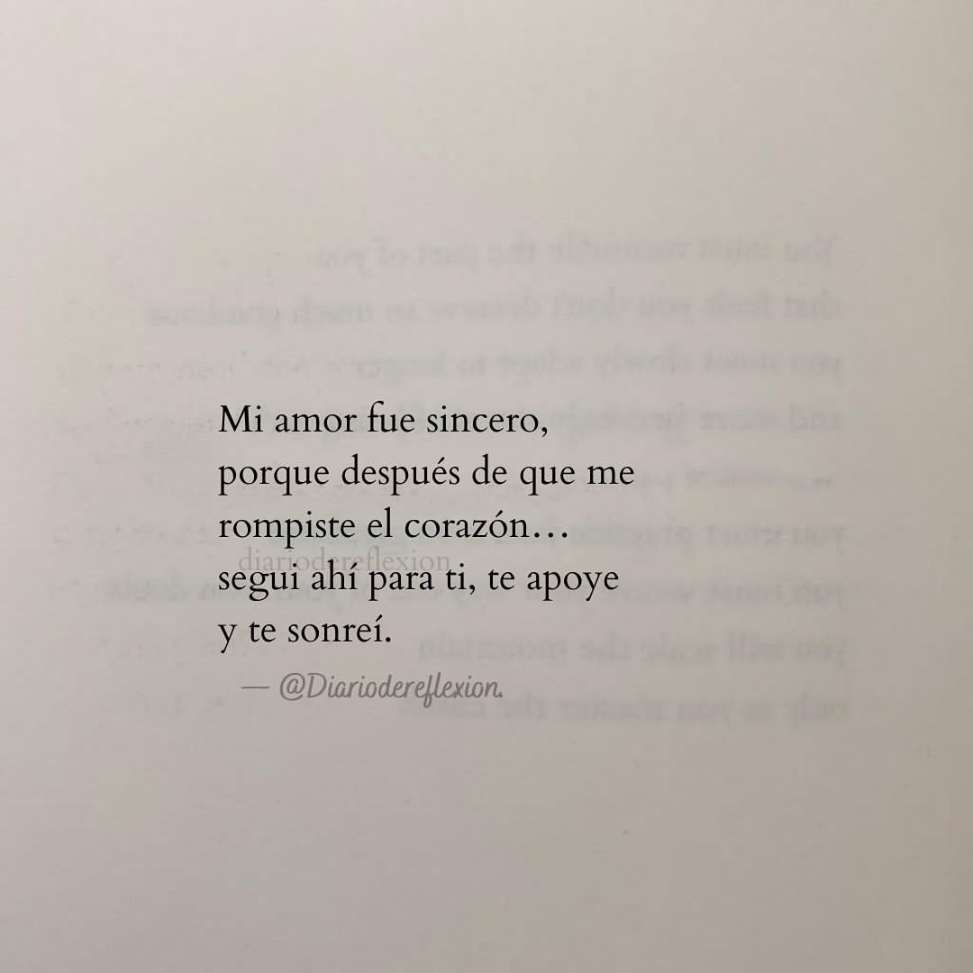 Una cerveza, dos cigarros y la certeza de que hoy, tampoco me escribirás. -  Frases