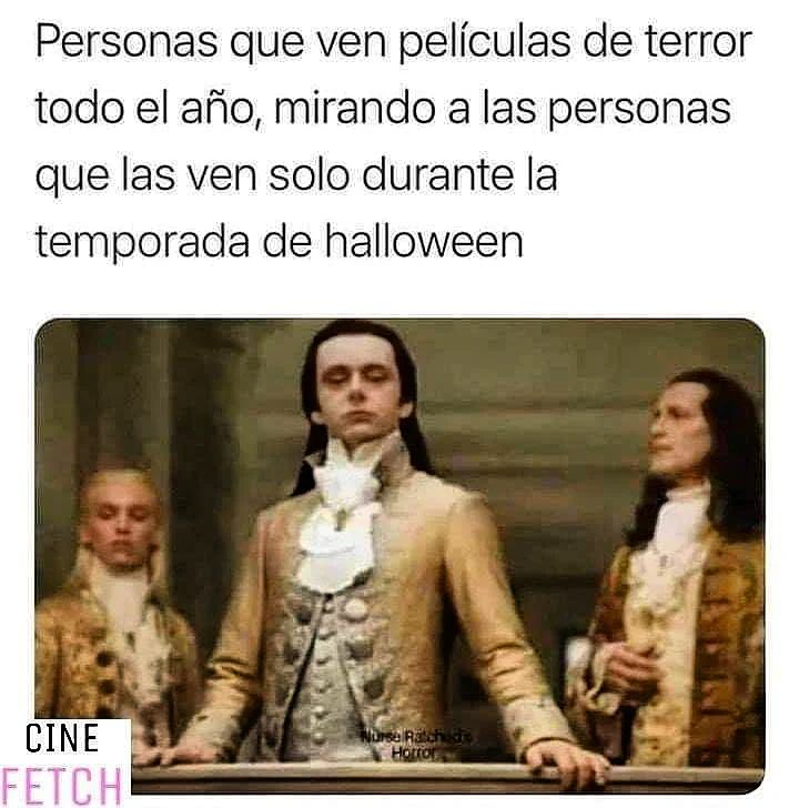 Personas que ven películas de terror todo el año, mirando a las personas que las ven solo durante la temporada de halloween.