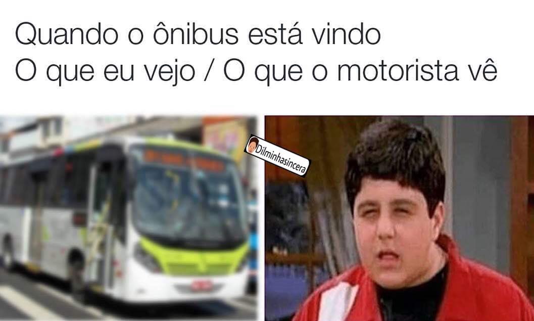 Quando o ônibus está vindo. O que eu vejo. / O que o motorista.