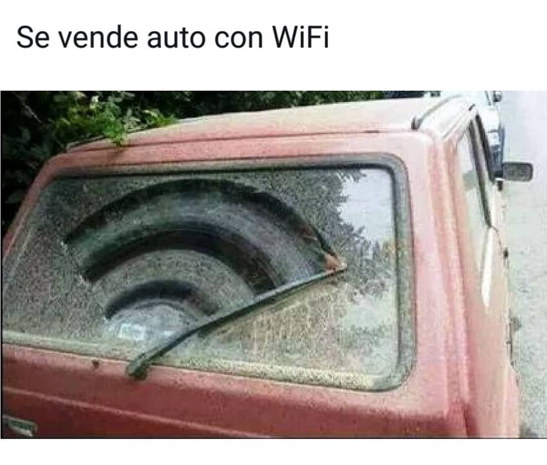 Se vende auto con WiFi.